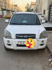 توسان موديل 2009 وارد خليجي   مكينه 6سلندر 2700  السياره كلشي جديد بيه...