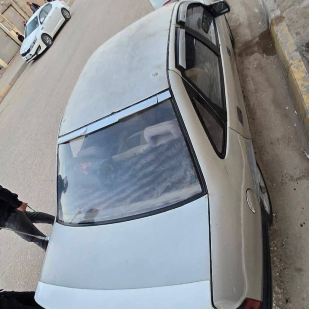 السلام عليكم فكتره للبيع موديل 91 رقم بابل نكليزي السيارة بأسمي جاهزه ماتصرف عليها ربع كير مكينه تخم تأثير حدادية كله جديد ترايك 140 تهد استيرن السعر 26 ورقه وبيها مجال *********** مكان بابل
