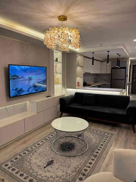 🏙️ شقة مفروشة ٢+١ للإيجار – الطابق 18– Life Tower

📏 المساحة: ١١٦ م²

مرافق وخدمات المبنى:
 • كافيه للاسترخاء
 • نادي رياضي مجهز
 • موقف سيارات خاص
 • منطقة ألعاب للأطفال
 • مسبح
 • كهرباء ٢٤/٧
 • حراسة وخدمات ٢٤/٧
 • صيدلية قريبة
 • سوبرماركت
 • مطاعم متنوعة

💰 الإيجار الشهري: 650 دولار أمريكي
📅 الشقة متاحة للسكن فوراً

📞 للتواصل وحجز موعد للمعاينة:
0750 614 0505 أربيل, العراق
