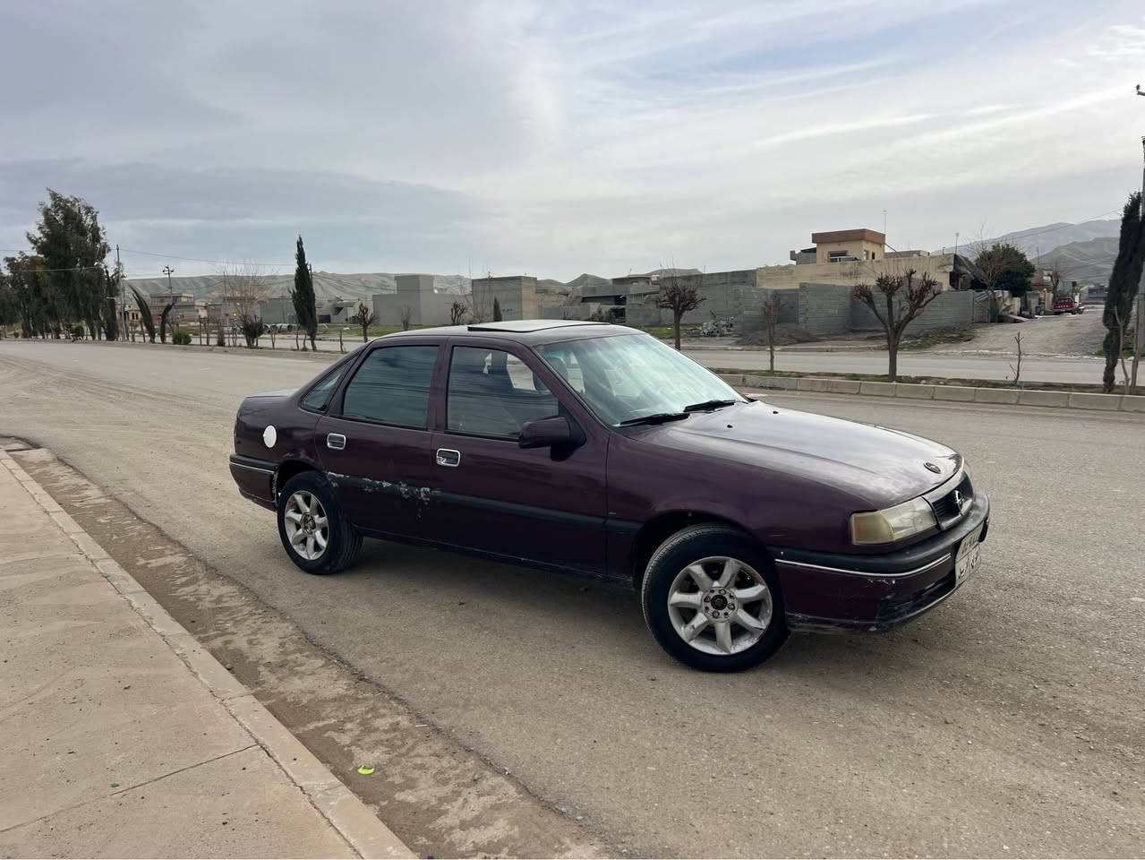 ١٩٩٣ مەکینە ٢٠ لۆک لۆک لەسەر دەقی شەریکە ماوەتەوە 
گئر مەکینە دەعم لئدراو تحویل براوە بەشەرت
سلاید abs هەموو گیانی لۆک لە تەقتەقم  
بای ٣٥$ مەعمەلە 

ژ.م ***********
ژ.م *********** كويسينجاك, أربيل
