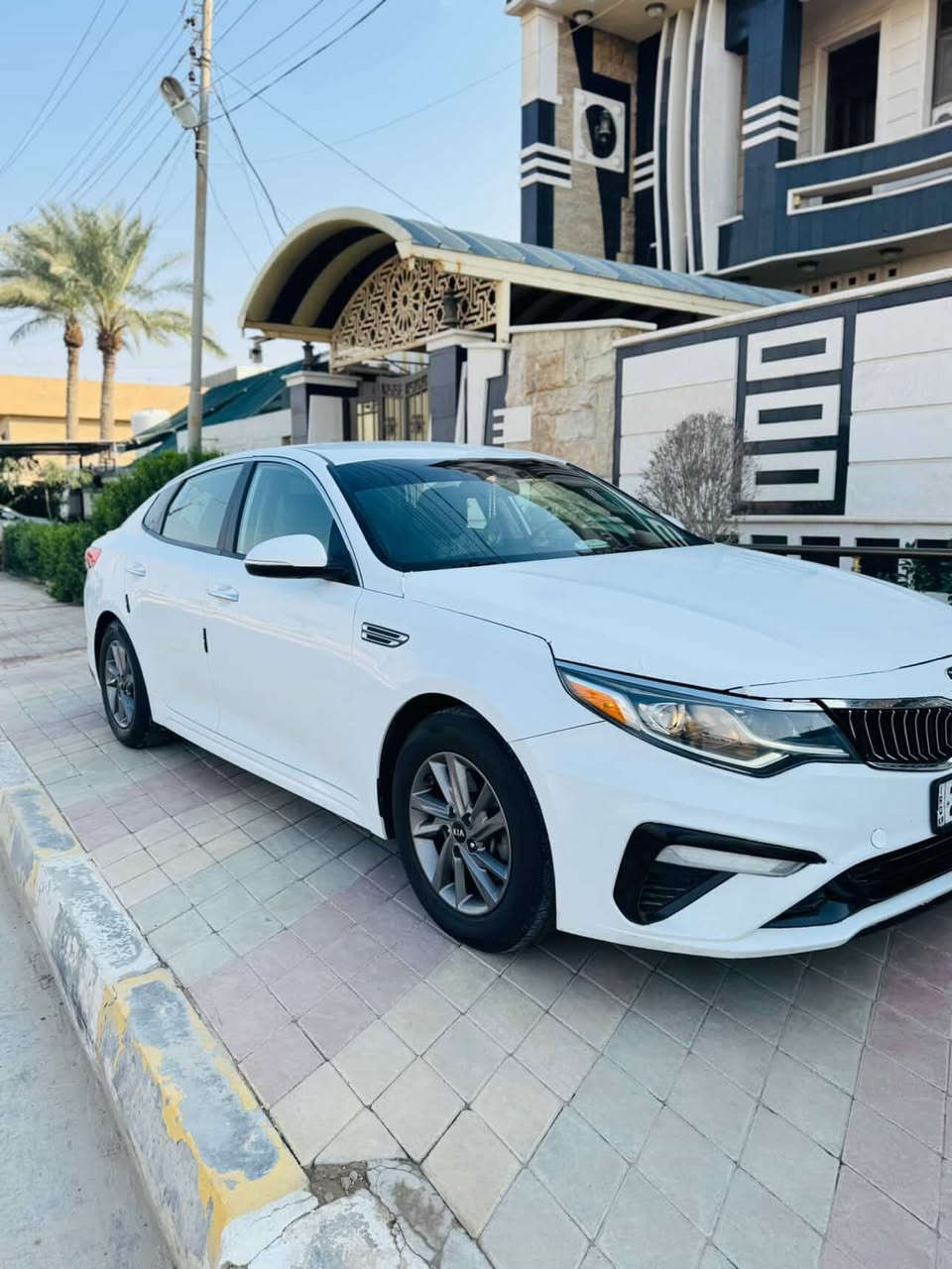 اوبتما fe 2020
امريكي حادث خفيف  ربع البنيد بدون دواخل
رقم اربيل تحويل مباشر 
محرك 2400
السياره كلش جديده صدر و محرك وكيرمكفولات من تبخير  وتنقيص ماشيه 62 
ابيض صدفي 
حساسات خلفيه كامره
رادار امامي 
اشاير مري 
مانع انزلاق 
تحكم استيرن 
قياده ذاتيه 
مثبت سرعه
شاشه كبيره
بيها رصعتين خفيفات بلجاملغ الخلفيه 
اليمين واليسار 
سونار موجود 
وصور الحادث موجوده
السعر 160 وبيها مجال 
المكان/ الفلوجه 
***********
