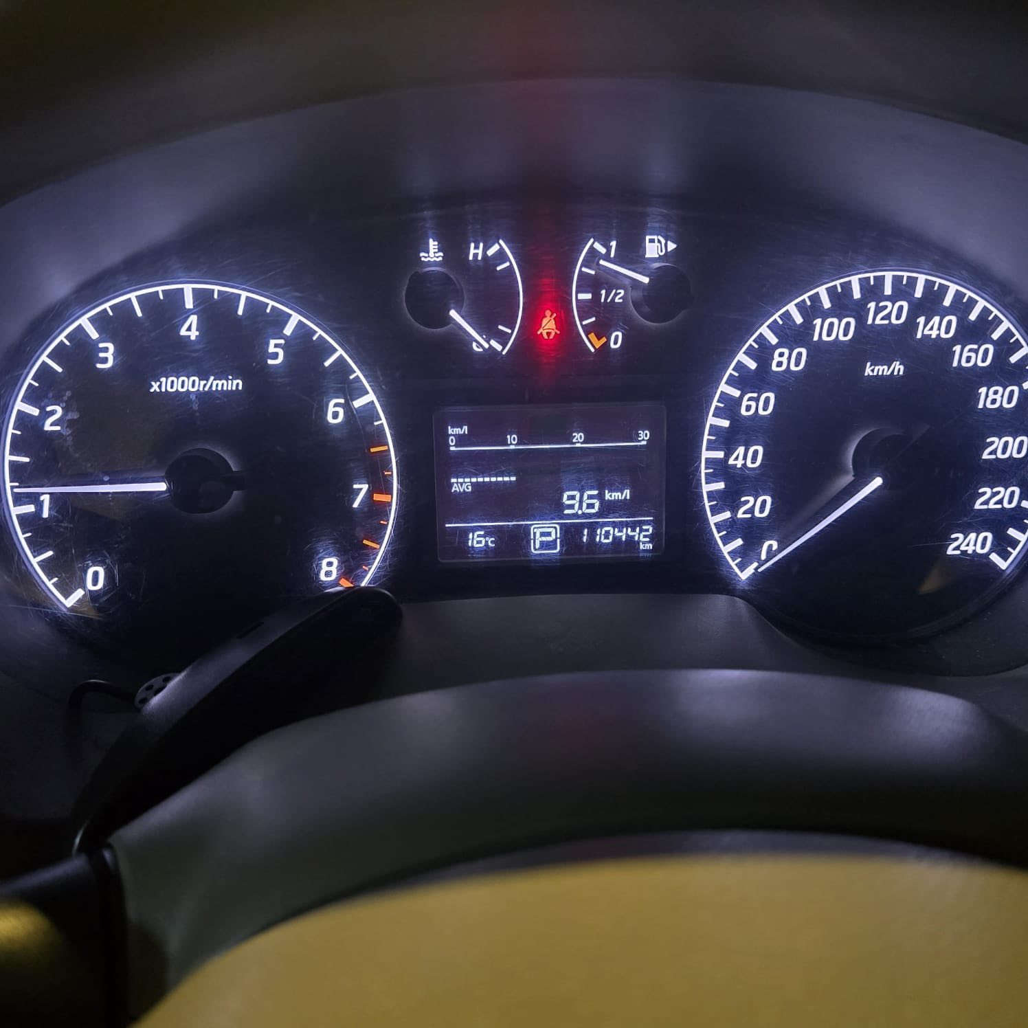 السلام عليكم سنترا خليجي موديل 16 رقم جديد سياره بسمي سياره خير من الله كلشي شغال عنوان بصره الجمعيات مانقصها اي شي استفسار  *********** سعر 115 بيها مجال قليل
