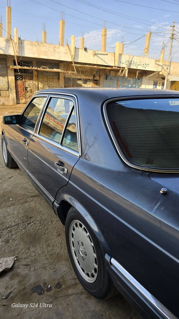 سياره جامبو مارسيدس موديل 89
السعر: 55 وبيها مجال للشراي
*مكينة عنكبوت غير محوره 6 سلندر
*تبريد شغال
*كهربائيات بصمه سويج قفل بيبان شغال
*تايرات نظيفة
*مكينتها،كَير خير من الله شغل وطلع
*دواخل نظيفة كشنات جلد 

ملاخظة: السياره مثل ما واضحه بيها جراد صبغ بسبب الشمس بالبنيد الامامي والخلفي شوي هم.

السياره مكفوله من الحادث وصاعده هزه وجاهزه من كلشي، مكان السياره ميسان العماره
للاستفسار اكثر اتصل ع رقم: ***********
