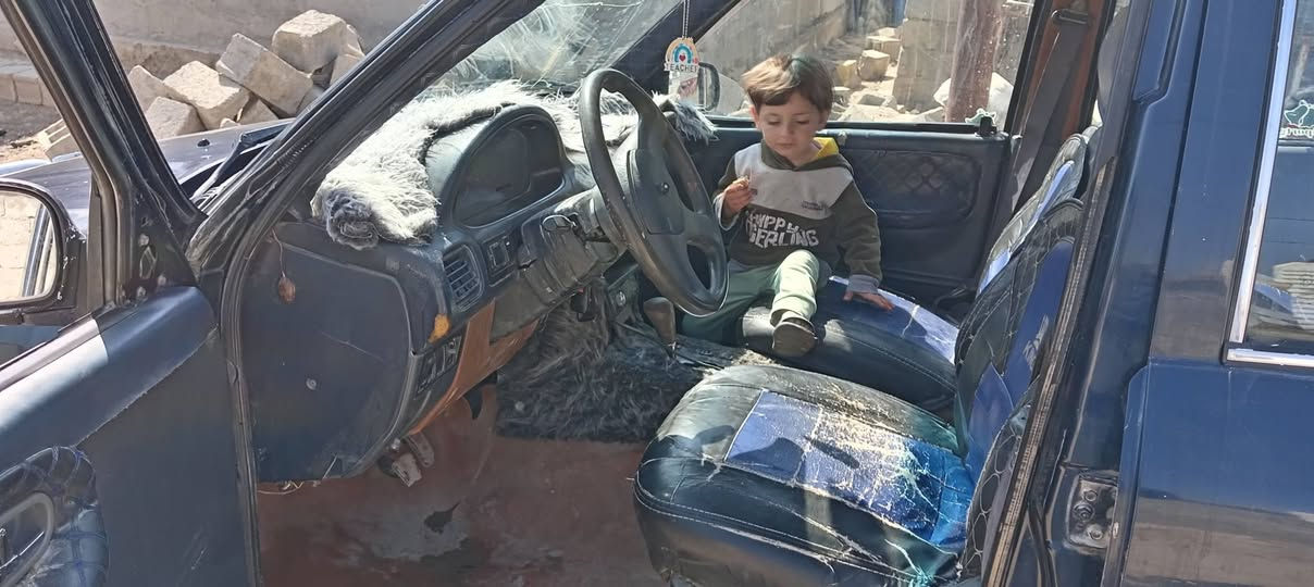 اسلام عليكم كيه سبورتج موديل ٩٤ رقم بغداد سنويه ال ٢٧ 
كير ومحرك ونجي سياره خير من الله
السعر ٤٠ وبيها جال مكان السياره ديالى
هاتف ***********
