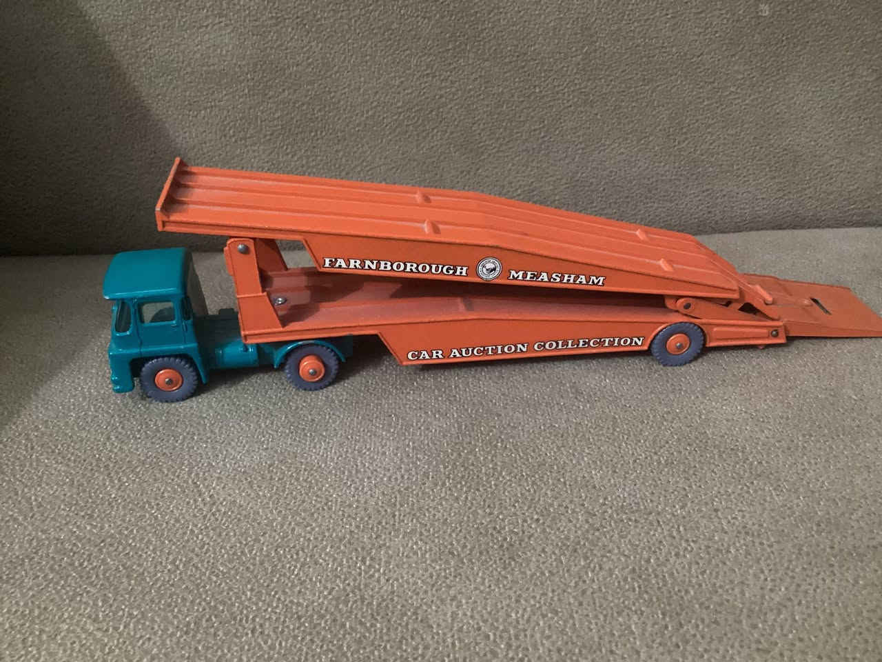 Matchbox Lesny. 🇬🇧. جديد. السعر 60 الف


**إذا كنت صاحب هذا الإعلان وتريد حذفه لأي سبب، رجاءا أرسل رسالة إلى الدعم الفني**