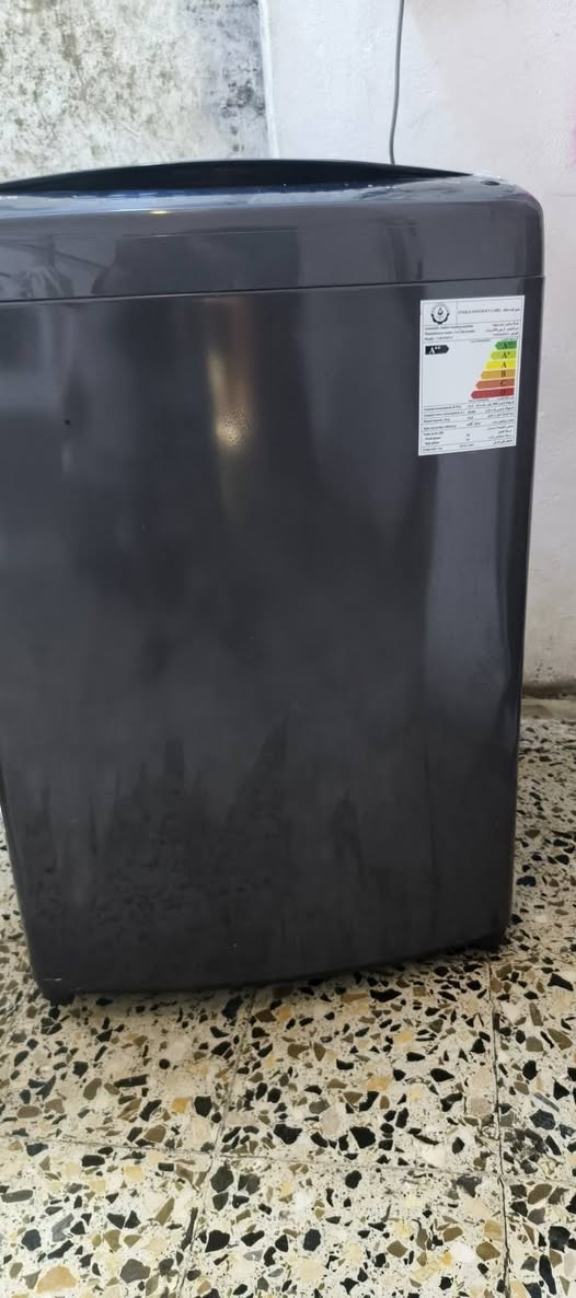 غسالة اخو الجديد النوع LG أوتوماتيكية تحميل علوي

Load).(Top

الموديل: T18H3SDHT2.

السعة: 18 كغم.

كفاءة الطاقة .++A
للاستفسار *********** 
عنوان بغداد جسر ديالى قديم

