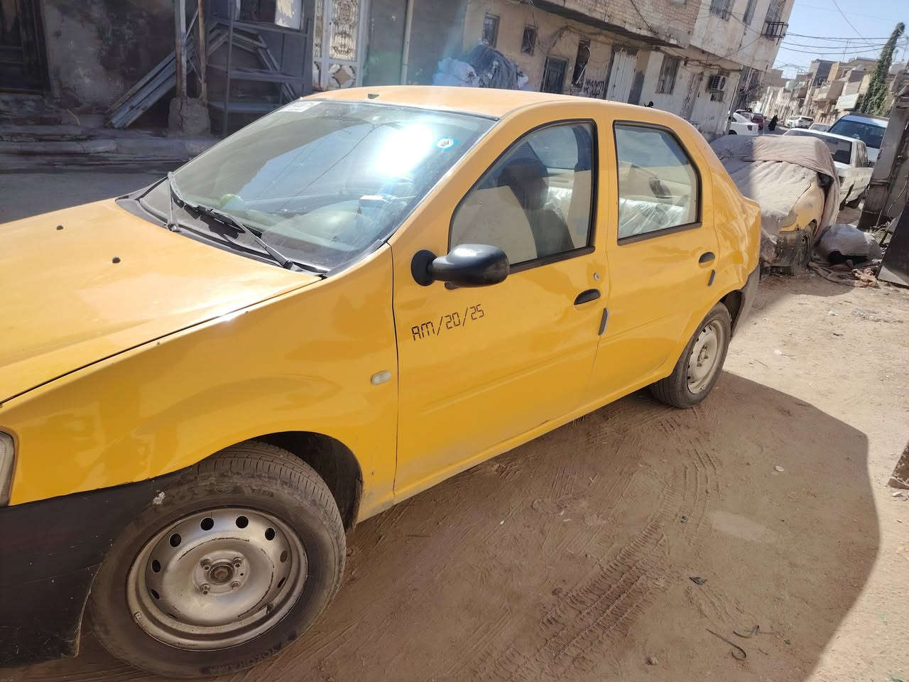 رينو لوكان موديل 2010بسمي رقم جديد سنويةل 30 ترهم قدمه والباقي اقساط السعر 32وبيها مجال وذا اقساط يختلف السعر للاستفسار اتصل ٠ ***********
