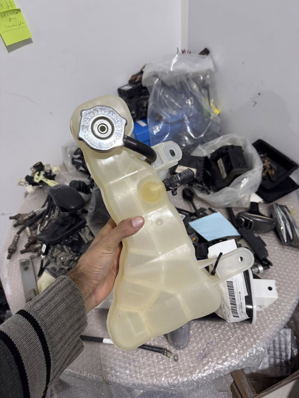 وصول دبات ماي جارجر اوباما جالنجر 
أصلية زيرو
قطعة أصلية 100% بحالة زيرو ونظافة عالية.

✔️ المميزات:
 • دبة أصلية وكالة
 • حالة زيرو بدون استعمال
 • جودة عالية وعمر طويل

📦 التوصيل متوفر لكل المحافظات.
💳 الحجز يكون بتحويل عربون على الماستر كارد.
🚚 التوصيل خاص للحفاظ على القطعة وسلامتها.

للاستفسار والحجز راسلنا خاص أو واتساب
***********
