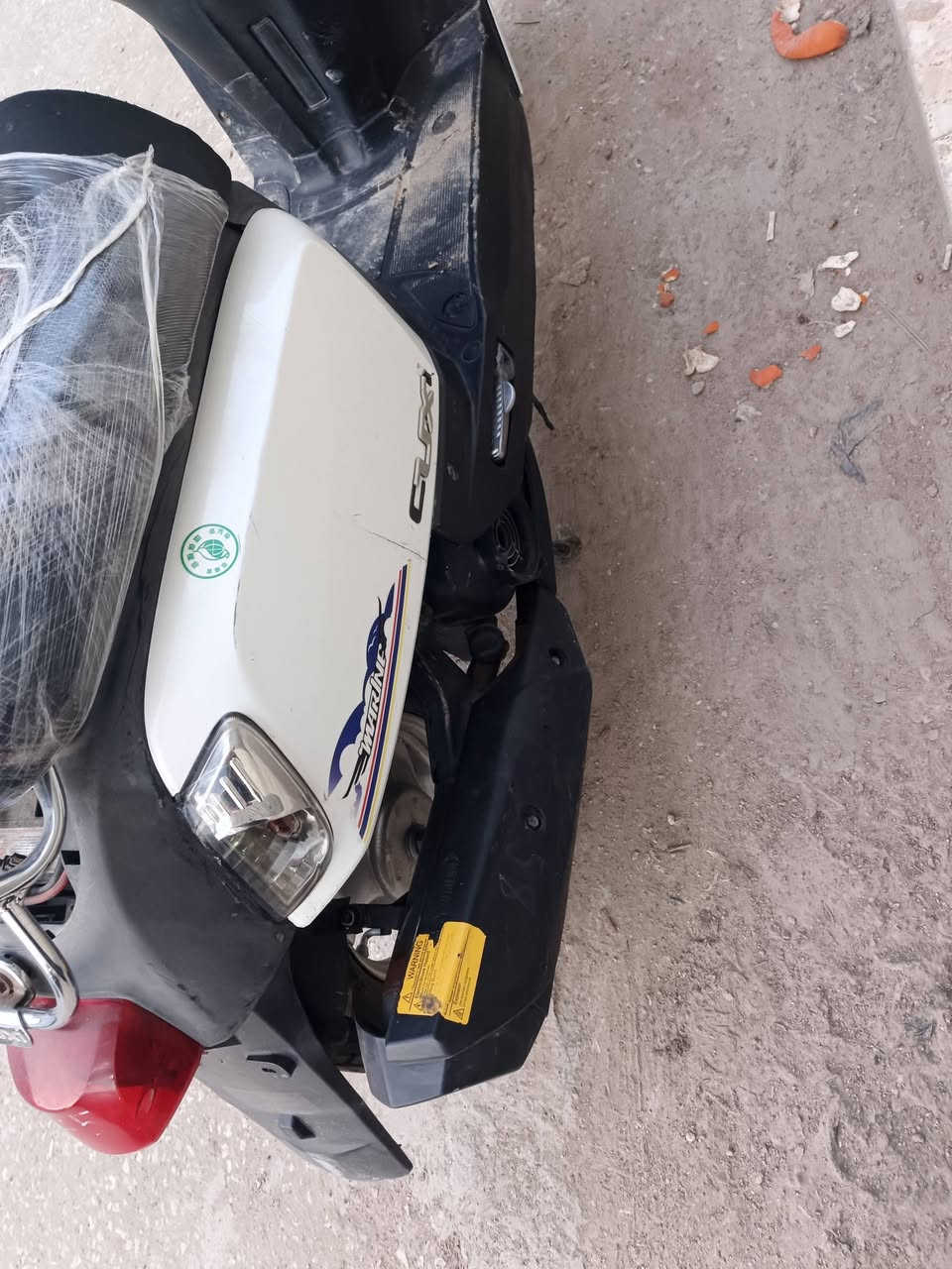 بوليسي مسطرة نوزل موديل 11كفاله عامه محرك مامفتوح شلعه ومعدل فول كهربائيّات شغاله تايرات جديده السعر 650قفل مكاني كربلاء البوبيات قرب اسواق برتقاله ***********
