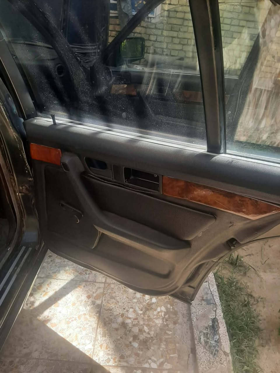 سلام عليكم 
520 للبيع محرك مسكر دبل فانوس كير اوتو الكير كايم ابيع رقم بغداد بسمي كهربائيات كله شغال سلايت صدر امامي خلفي جديد داخل جلد اسود صاج ويل هامان السعر 35 قفل العنوان الكوت واسط الخاجيه
 ***********
