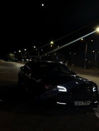 كرايسلر ٣٠٠S • V8 ٥٧٠٠ • ٢٠٢١