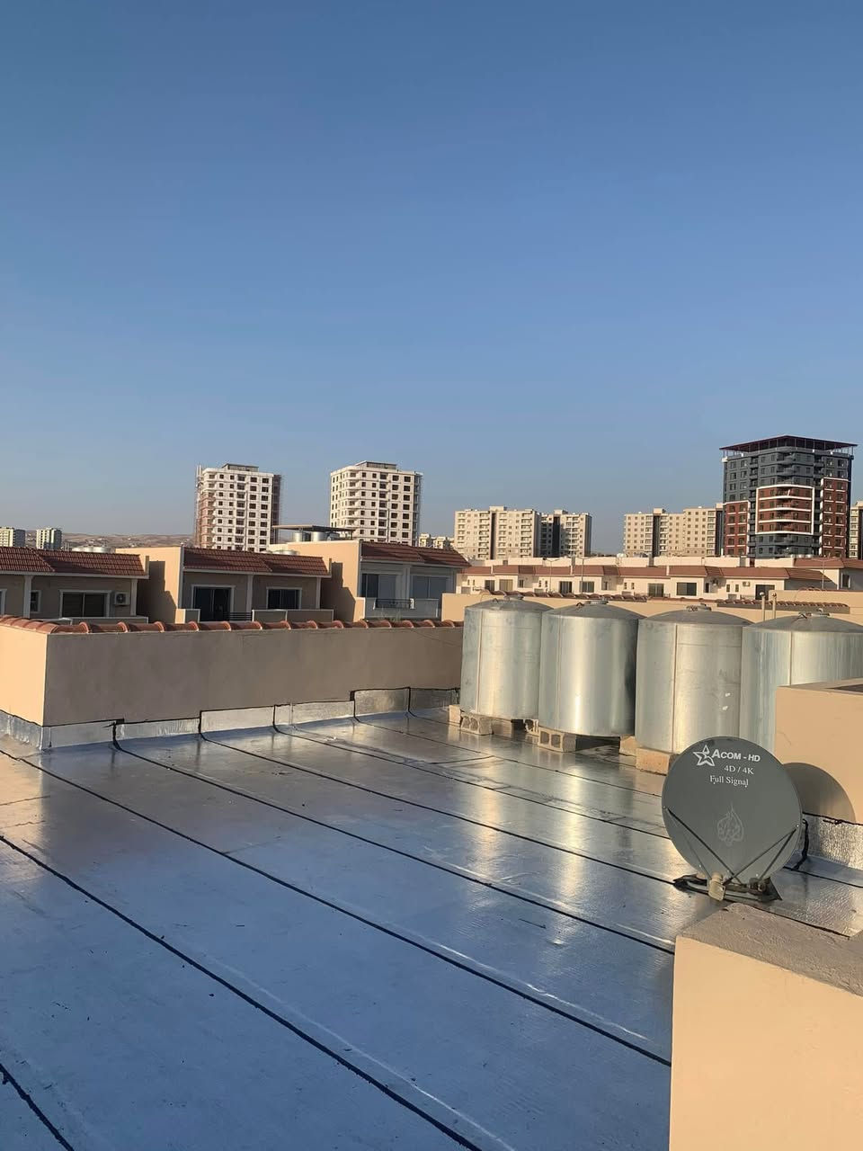 مادة الايزوكام :
1-مانع الرطوبة 100%
2-عاكس الحرارة 90%
3-بديل الكاشي والشتايكر والسراميك والتراب والناليون .
3-مقاوم لدرجة 140 مئويه و 30 تحت الصفر.
4- خفيف الوزن مقارنة مع بقية المواد .
..................
طريقة العمل 
1-يتم العمل  بنظام الكوي حيث لا تنفذ قطرة ماء و يصعد العازل 20 سم مردات ماء علىٰ الجدران.
2-ضمان العازل 10 سنوات علماً ان عمر العازل اكثر من 10 سنوات.
............
الأسعار :
يشمل التالي : 
*كرستة والعمل 
*غسل و تنظيف السطح ونقل المواد 
*خصومات للمساحات كبيرة ...

للاتصال والحجز واتساب 

***********

@أبرز المعجبين

روناهي كروب للايزوكام في اربيل
