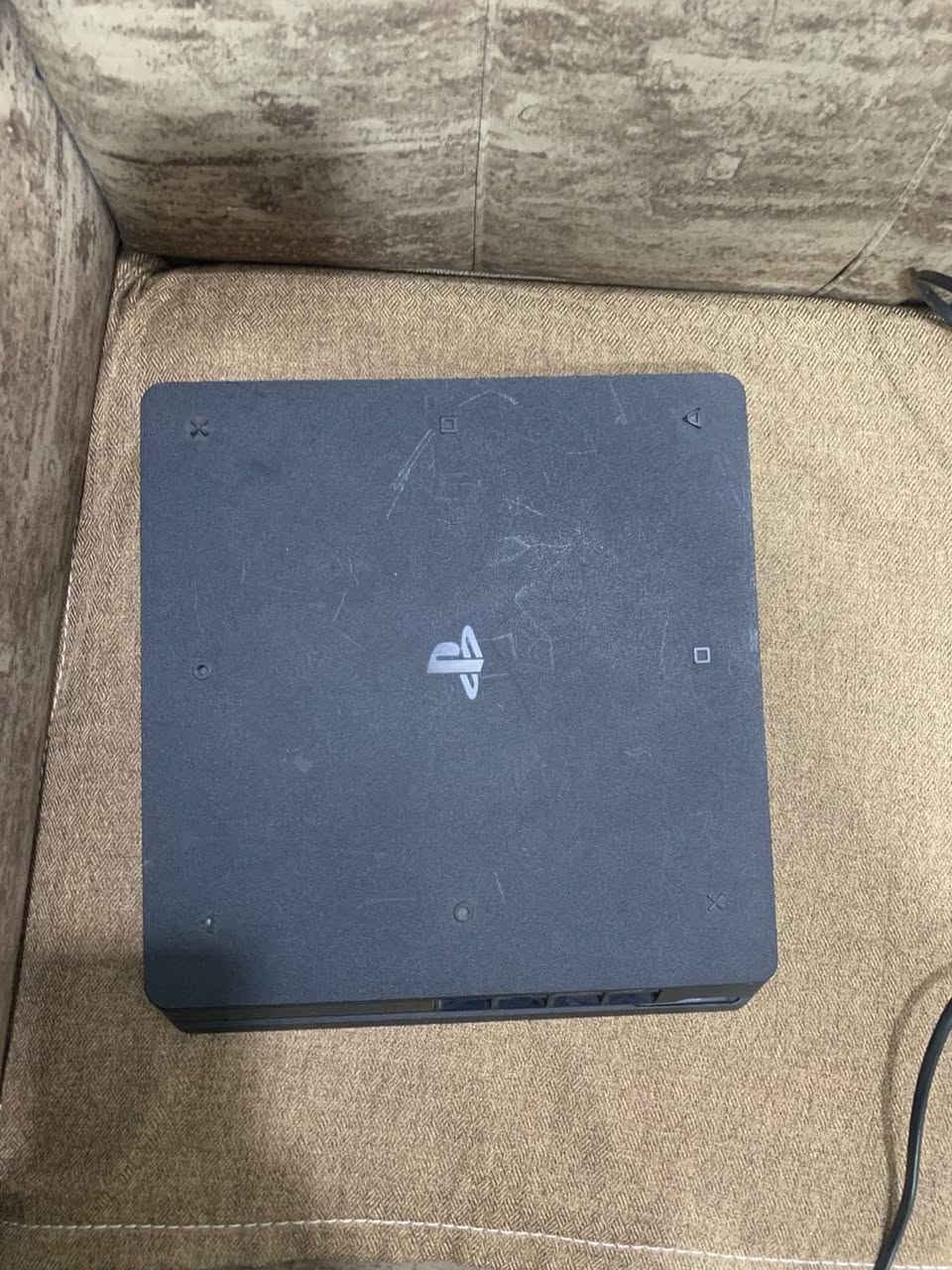 عندي بلي 4 سلم 500
اونلاين غير مفتوح ولاداخل صيانه
مرواس ويه xbox series s


**إذا كنت صاحب هذا الإعلان وتريد حذفه لأي سبب، رجاءا أرسل رسالة إلى الدعم الفني**