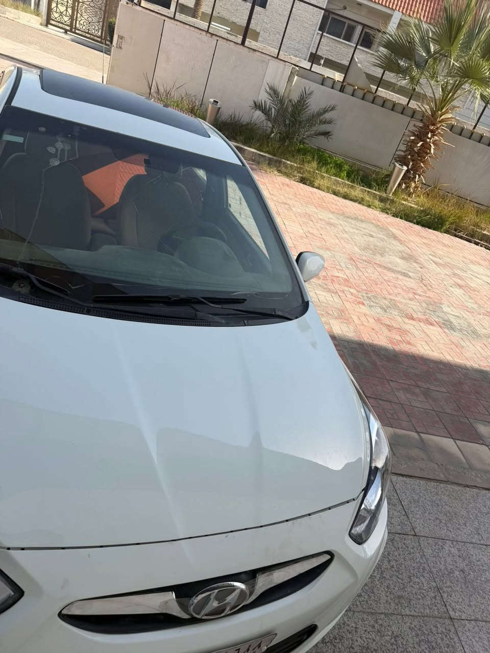 اكسنت 2011 مضلع 1600 خليجي
بيها  3 قطع صبغ  وقطعتين تبديل 
ماشيه 170 الف 
رقم بغداد  باسمي  بس السنويه ضايعه بيها عائديه 
السعر 75 
وترهم قسط بمقدمه زينه 
***********
طبعا السعر بالقسط يختلف
