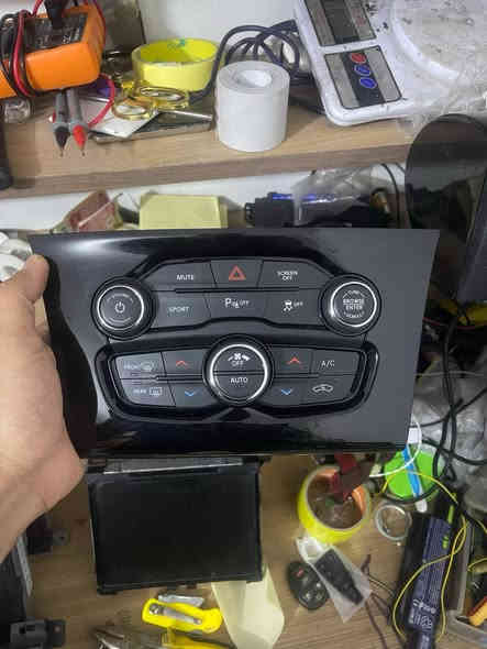 غراض جارجر اوباما للبيع الي يحب يجي خاص وعيوني اله 
الاهم 
غرفه جارجر حضن مخمل 2023 400وبيه مجال بسيط 
ويل كب عنكبوت لون فيلي مال اوباما خليجي بس واحد بي فطر بسيط ومسوي ب350
ويل كب جارجر 23حجم 17تخم تاير مال شرركه موبار  350
ويل كب ستيل اصلي مال فور ويل للبيع مكفول من كلشي وتخم تاير بالكارتون نضافه 99 للبيع ب450وبي مجال بسيط وهوه وتايراته 
فيشه مال برده خلفيه اوباما وفيشه مال رادار جانبي 
ضفيره مال اوباما  Sفول كامله من الدشبول. الامامي الحد الجنطه وقاعده فيوزات كامله ب150
كارتات مال مري فول رادار وقلاب وتعتيم واشاره بالمري اوباما 
مري جانبيه مال اوباما لون احمر اصل 
كلاصات اوباما 
دشبول خلفي مال اوباما كامل هوه والصفاح ومال التكم 
والغراض الباقيه كدامكم اخوتي الي يفيده شي يجي خاص او يتصل ***********
توصيل موجود شباب الي يعجبه شي بعيوني 

       (وشعدكم غراض للبيع نزلوهن بالمنشور والرزق ع الله)
