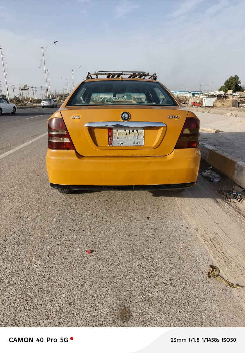 السلام عليكم سياره جالي سي كي سياره نضيفه حلوه ناعمه 
مكينه كورلا محوره 
سياره حداديه 60\100
دواخله حلوه
كهربايات شغاله كله 
سنويه تنتهي بشهر الثالث 2026
ما مطلوبه ربع
مصفره
راعيه موجود 
سعره 25 بيه مجال كلش قليل
***********
