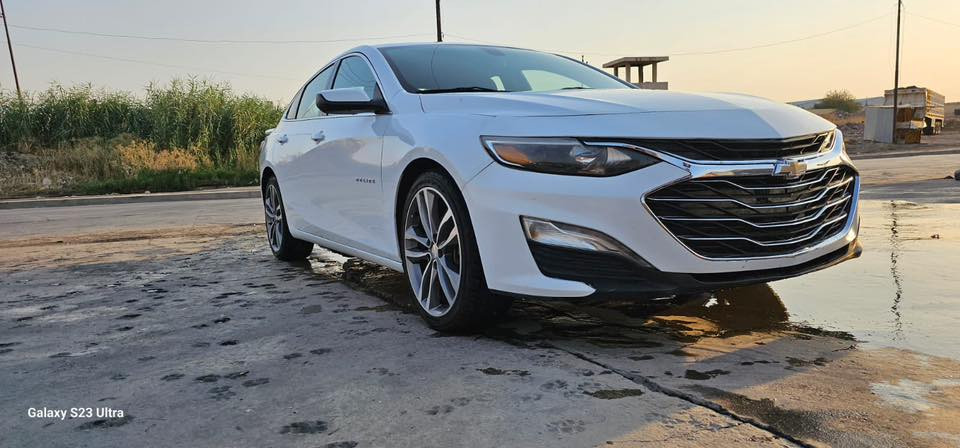 ماليبو موديل 2020
مواصفات lt
ويل رياضي حجم 19
تدفئة كشنات
لايت زينون 300 دولار
طخم تاير جديد
دهن گير جديد
سبايدر 200 دولار
 رقم نينوى باسمي
ماشيه 160 الف كيلو
صبغ بوند فقط بدون دواخل
صلحتها على ايدي بالعراق رجعتها بلادي
سيارة جاهزه مابيها اي نقص وكلشي شغال بيها
مع برمجة وتحديث 
السعر 125 ورقة 
اذا ما تشتري لاتخبر
تواصل ايضا واتس
***********
