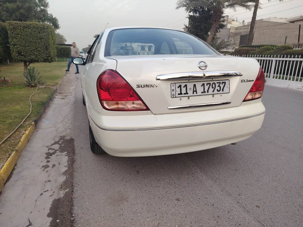 السلام عليكم حبايب
نيسان صني ياباني اصلي 2008
محرك قبغ اسود المرغوب
صبغ قطعه وحده والسونار مرفق بالصور
الباقي كفاله مابيها اي نقص
كير ومحرك جدد
تخم تاير جديد
صدر أمامي وخلفي جديد
تبريد ثلج
السياره كامله شغل واطلع دينار متحتاج مصرف
السعر 97 او مراوس حسب القناعه 
مكاني بغداد حي الجامعه ت***********
التواصل واتس اب او اتصال ماسنجر قليل افتح بغداد, العراق
