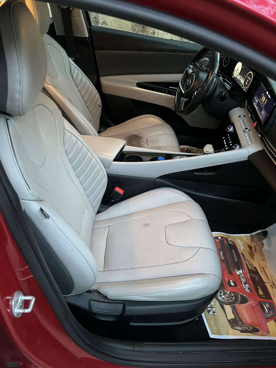 سلام عليكم
النترا.   2021      
حادثه شطح بصفحت السايق نفسهن معمرات ليبل واحد بدون تبديل بجم كبس
ملاحظه :السونار بالمنشور / 
المواصفات فوووول
المحرك 2000 دوش
شاشه ديجتال 
بصمه
تشغيل عن بعد
كشنات جلد 
داخل ملكي ابيض
هند بريك بصمه
اوتو هولد                  
فتحه سقف                 
محرك 2000 دوش                          
حساس لايت 
حساس خلفي 
حساس أمامي 
نضام توقف ذاتي 
تبريد قطعتين
كاميرا خلفيه بلادي 
جي بي اس
نضام تشغيل الكاميرات 
شاشه  كبيره اصلي ابل كار بلي 
نضام ترحيب مري شفط
نضام مود درايف إيكو وسبورت و عادي
تحكم ستيرن فول 
ويل كب كروم حجم 17
لد امامي نهاري
 شباك نيكل
مانع انزلاق
مانع انحدار 
لايت عدسات زنون 
ايرباكات
العنوان :بغداد
رقم الهاتف      ‏***********‏
