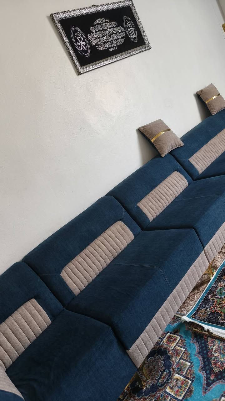 ديوان احطاطه جديد للبيع عشر مقاعد ***********
