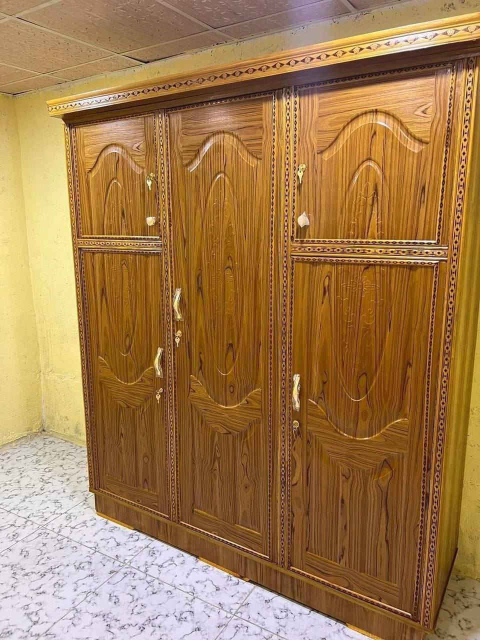 كنتور 3  باب قياس عرض 180  سم ارتفاع 220 سم
الوجه صاج 4 ملم  الداخل خشب الضهر جرجوبة براغي 

🎇🎇  السعر ٢٧٠ الف

  اضافة مراية 10 آلاف ورف 5 
توصيل وشد بغداد مجانا محافظات  قريبة 40 الف 
 

وأطراف بغداد 10 الف


**إذا كنت صاحب هذا الإعلان وتريد حذفه لأي سبب، رجاءا أرسل رسالة إلى الدعم الفني**