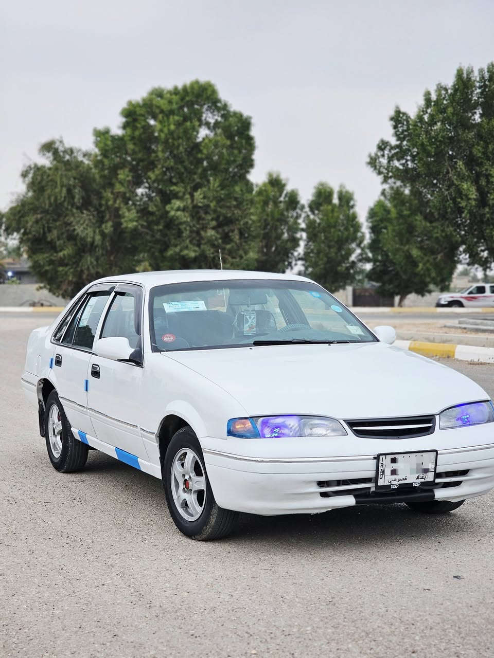 السلام عليكم.....
برنس فراشة للبيع 
موديل 1997..... الون ابيض 
رقم بغداد   .... 
سنوية لـ27 ...
محرك مفتوح ..  
كير اوتو ...
كير ومحرك خير من الله........
بدون تبريد ...
مصبوغة حزام...
كهربائيات شغالة ....
تخم تاير ...
دواخل نظيفة ..
السعر 37 وبيها مجال حك الجية .. 
مكان السيارة ديالى /بلدروز 
رقم الهاتف ‏***********
اسف عل اطاله الشراي يتصل غير متواجد عل 
فيس اتصال فقط .....
