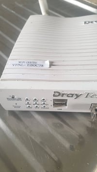 قفل • إلكترونيات