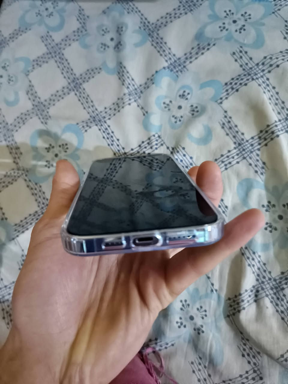 13برو ماكس جهاز نضيف وحلوه أمريكي ذاكره ٢٥٦ بطاريه 83 ومكفول من كلشي فقط جهاز ‏‏‪***********‬‏ سعر ٧٥٠
