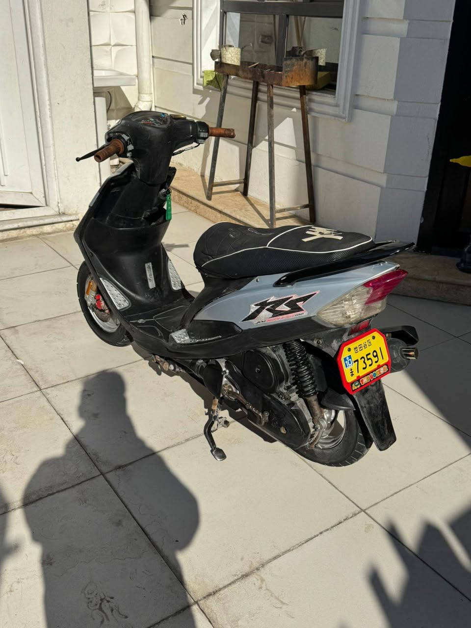 السلام عليكم دراجه ماكس للبيع
دراجه حلوه وناعمه محرك ناعم 
رقم الهاتف ***********
السعر 550 وبيها مجال 
مكان بغداد الدوره
