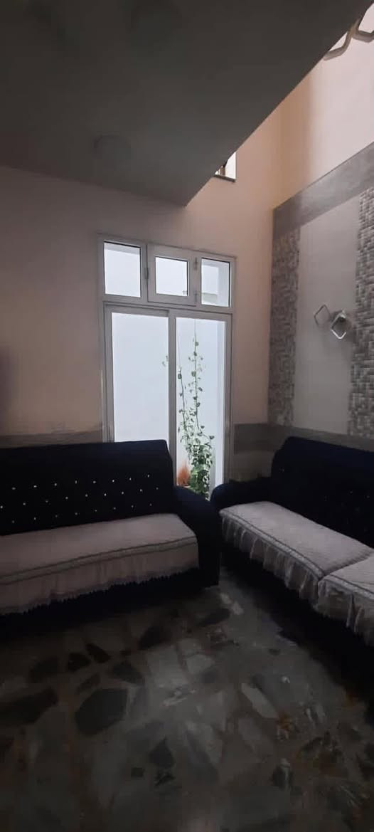 السلام عليكم 
للبيع دار ١٥٠ م ٦ ونزال ٢٥ بناء ٢٠٢٢ حي اور محلة ٣٢٧ شارع ١٥ مقابل المركز الصحي النموذجي 
٤ نوم ثنين سويت 
كراج حديقة 
مطبخ حار بارد 
هول خدمات 
اتصال *********** ابو يوسف
