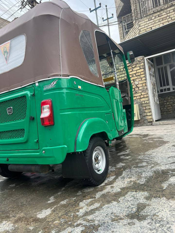 سلام عليكم تكتك 2022/شهر 10 كفاله عامه كشر ومكينه رقم وسنويه تحويل 2يوم. المكان البلديات السعر 10 ملين وبيه مجال قليلي مكلف بنشر ما متوجد فيس رقم الهاتف ***********☘️
