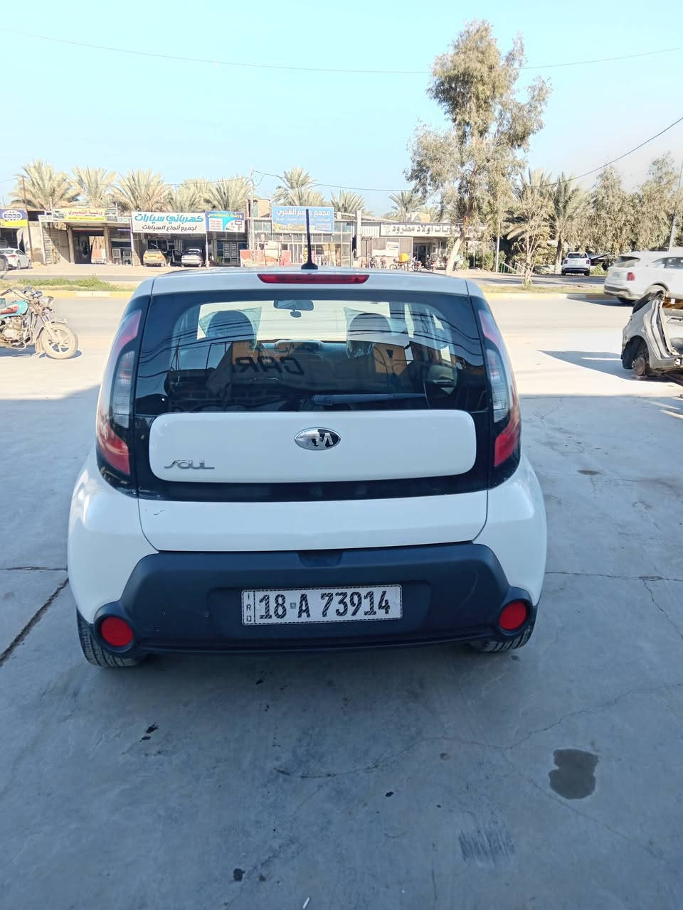 السلام عليكم
صول 2014 وارد امريكي
سياره قطعتين صبغ
ماكينه 2000
السياره جاهزه خير من الله

مكان السياره بابل المسيب
السعر 110 وبها مجال شيء بسيط
***********
***********
