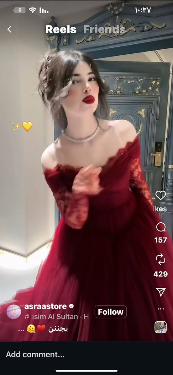 فستان ملبوس ساعتين فقط سعر الشراء ١٥٠ سعر البيع ١٠٠ قفل يلبس من وزن ٥٠ إلى ٦٠ العنوان بغداد الشالجيه قرب نادي الزوراء ***********
