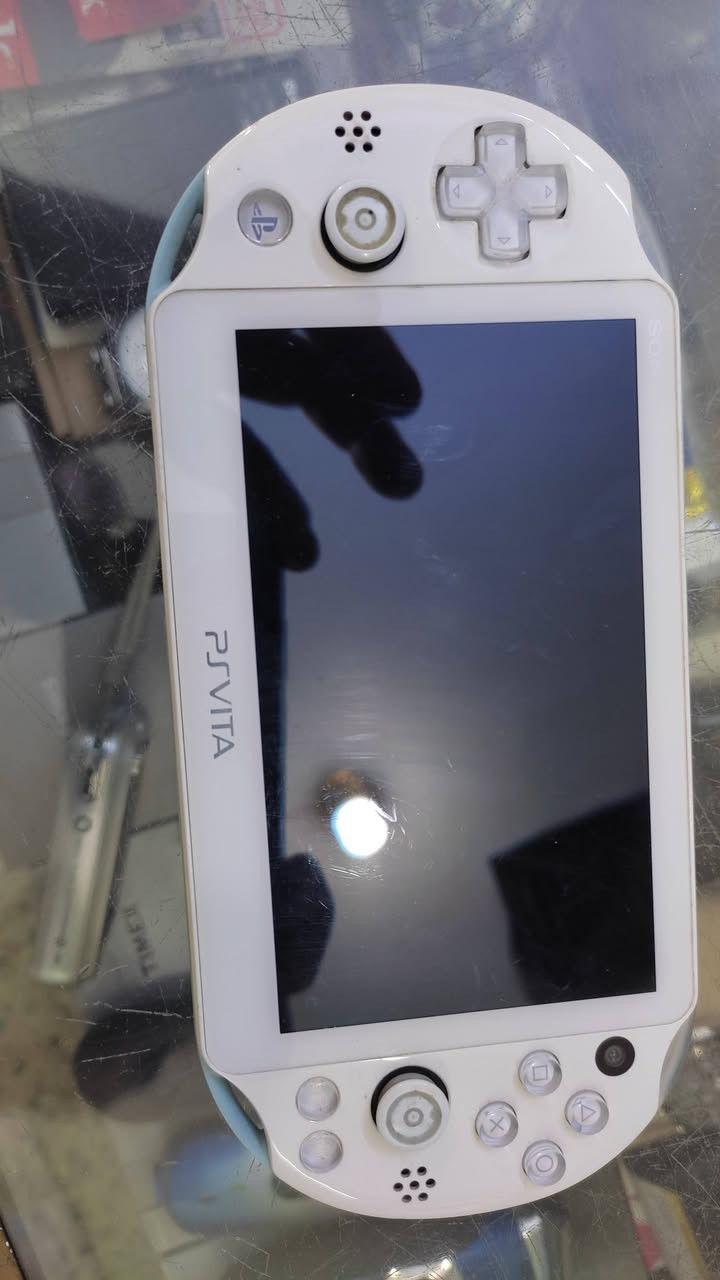 السلام عليكم
جهاز فيتا سلم ما مهكر جهاز وجنطة وكيبل شحن نظافة 85بالمية 
عيبة اللاستيكات مال الكويرة ممسوحة 
للبيع 170الف


**إذا كنت صاحب هذا الإعلان وتريد حذفه لأي سبب، رجاءا أرسل رسالة إلى الدعم الفني**