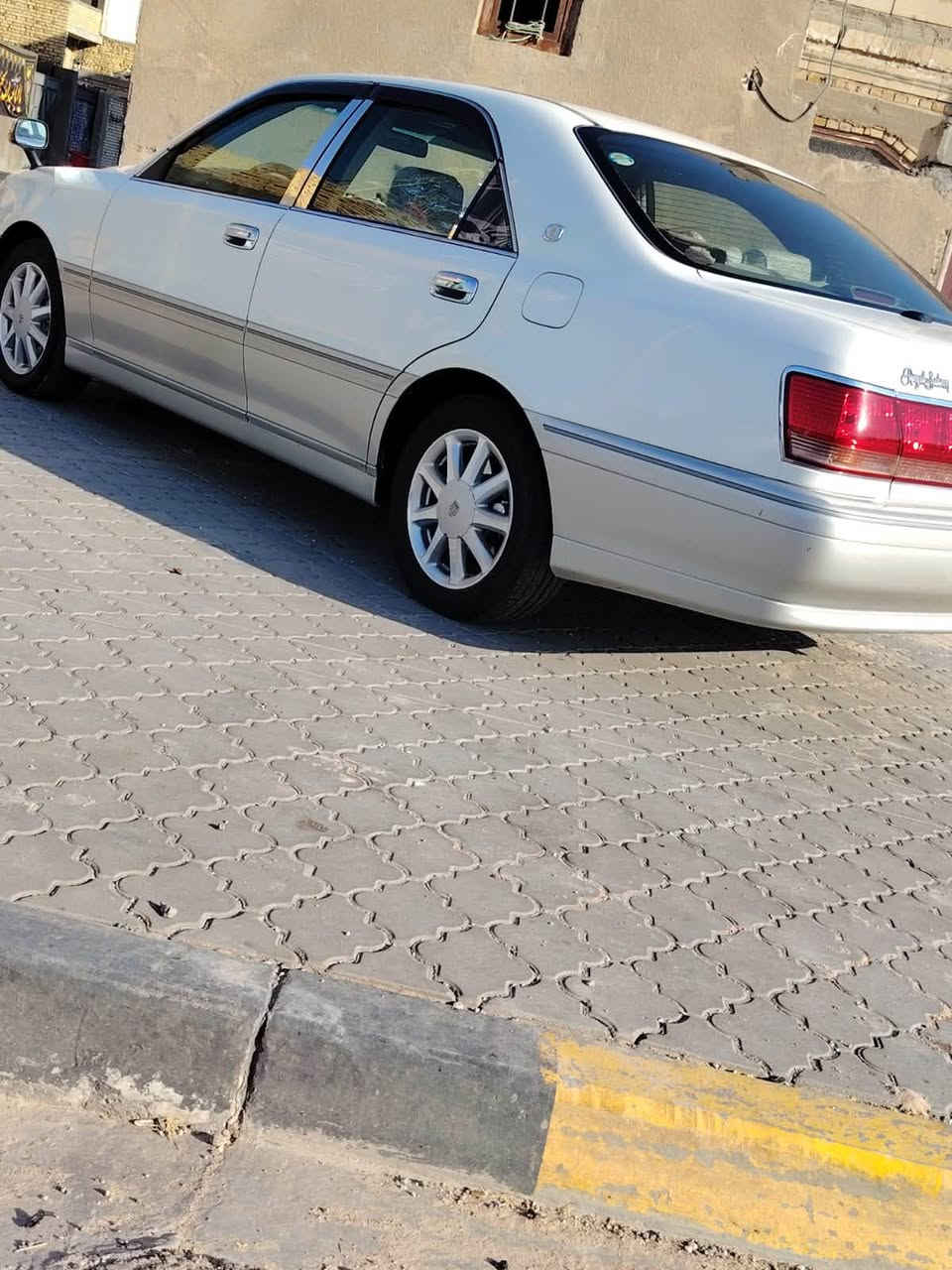 سلام عليكم جنون تسجيل. جديد مال مزاد كفاله عراق ويابان مكينه كير حداديه تخم تاير ويلكب جاهزه السياره ديفور الجبير 3دكم شاصي75 زيرو كفاله فتح وتبديل  تبريد قطعتين السعر 145 وبيها مجال رقم الهاتف ***********

