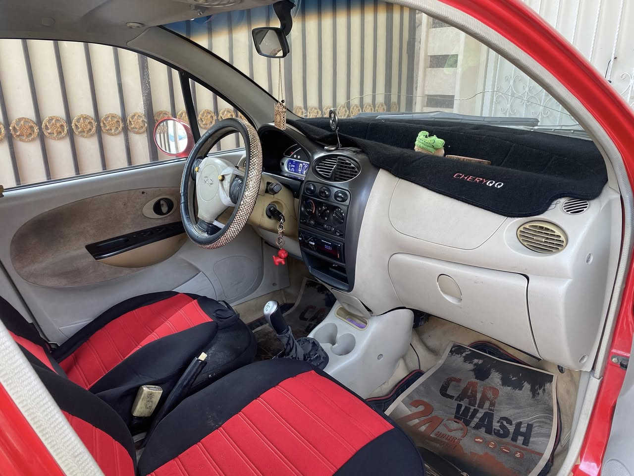 شري QQ موديل 2013 الون احمر ماشيه 80 سياره مكفوله من صبغ مكينه كير جاهز تبريد تدفه كولها شغاله رقم بغداد مميز هسه سنويه جديده سعر 33 مكان سياره بغداد بلديات قرب الامن عامه ستفسار ***********
