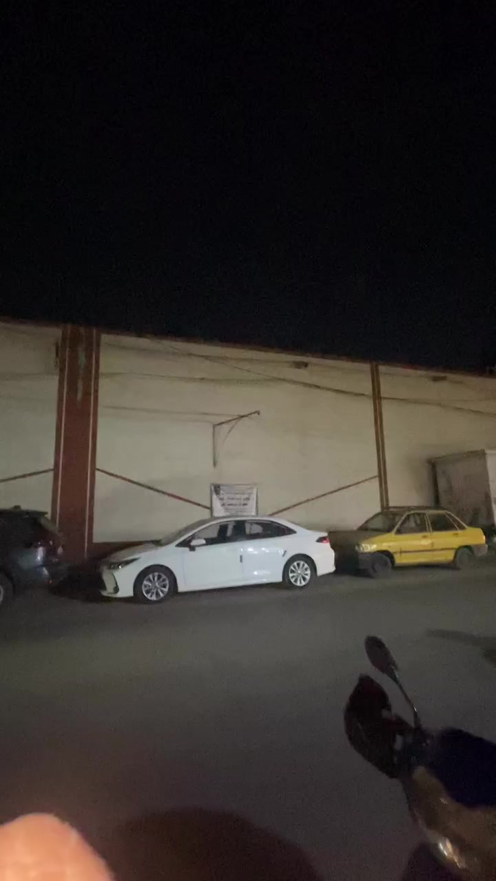 سازوكي فك ستار سرعه 100محرك 150سي سي دراجه نضيفه كلش و ناعمه كلش ..السعر 450.
الرقم ***********الاعنون الاعظميه شارع 20
