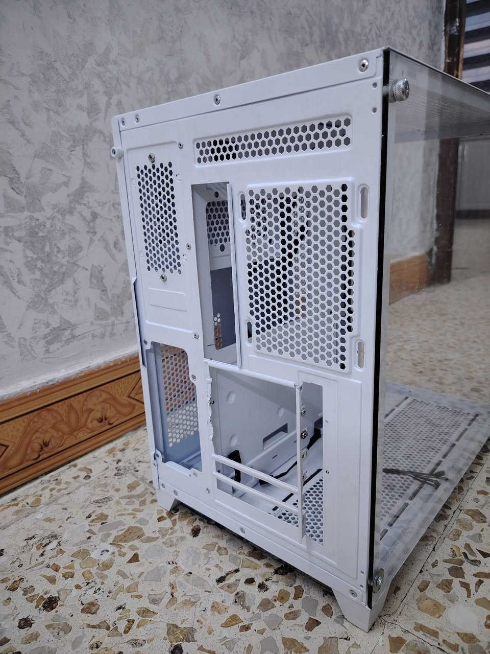 السلام عليكم
نوع Mid-Tower ياخذ جميع البوردات

السعر ٤٥ الف مع التوصيل مبدل جامة

وبدون براغي نظيف جدا


**إذا كنت صاحب هذا الإعلان وتريد حذفه لأي سبب، رجاءا أرسل رسالة إلى الدعم الفني**