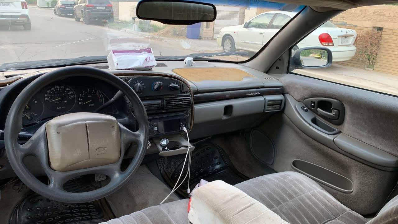 شوفليت لومينا للبيع او مراوس حسب القناعه. موديل 1999 محرك 3100. 6 سلندر مكينه وكير بلادي وخير من الله تبريد شغال.السياره بأسمي والسنويه لحد شهر ال9
السعر :35 وبي مجال 
الاستفسار : ***********
