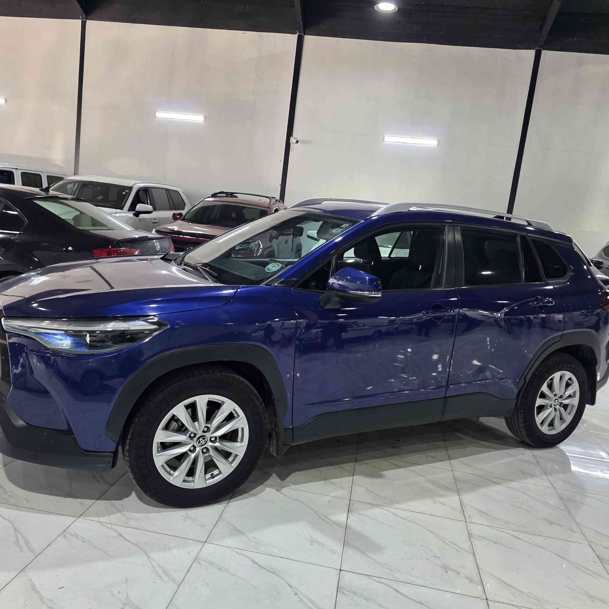 للبيع كورلا كروز
موديل ٢٠٢٢
وارد امريكي 
اللون مميز وجميل 
ماشيه فقط ٧٤ الف مايل
المواصفات 
بصمه تشغيل وبصمه ابواب 
ويل كب ١٧ انج
شاشه وكاميرا وحساس
قياده اليه 
فول تحكم ستيرن 
رادار امامي وخلفي وجانبي 
تبريد مركزي قطعتين 
اشاير بالمري 
لد امامي وخلفي 
لايت زينون بلادي 
السيارة حادثها سطحي 
فقط بنيد وجاملغ 
الراديتر والتبريد بلادي 
العنوان اربيل 
السيارة هزه وفحص ورقم جديد 
شرط التحويل 
للاتصال *********** 
كورك ***********
السعر ١٦٥ وقابل
