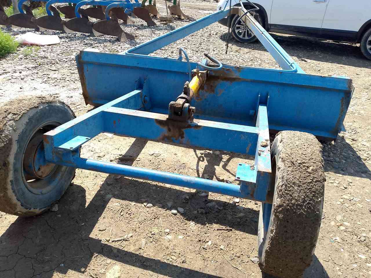 معرض الشمري للبيع دسك حجم20 با العزيزية(***********(***********
