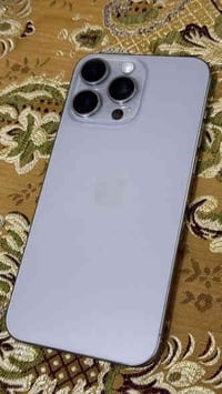 أيفون 15 برو ماكس     شرط مو مفتوح عدد دورات الشحن 477 بطاريه 90 جهاز ...