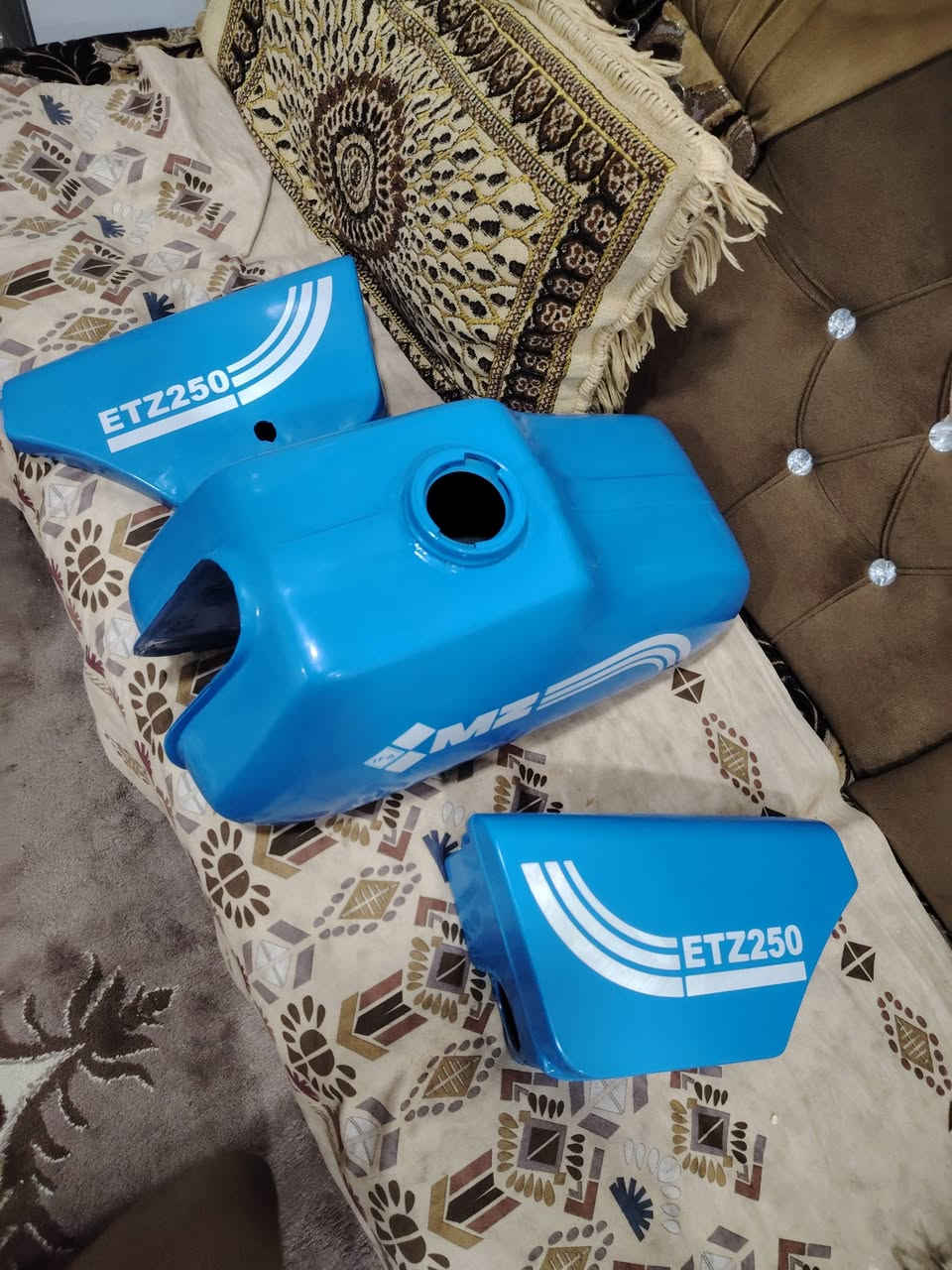 سلام عليكم غراض لبيع توصيل موجود ***********
