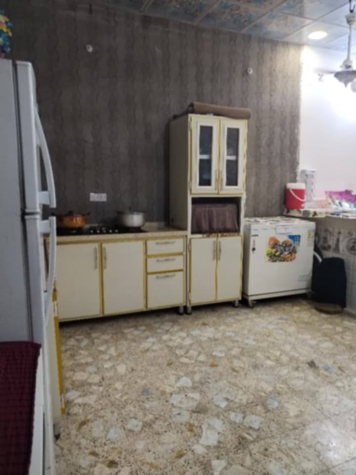 يوجد دار للبيع مساحه ١٠٠متر طابو زراعي.. قريب ع الشارع العام السايدين
كوفه شارع المعمل.. مقابل معمل باته وقريب ع الشارع العام... قرب شارع المطار الجديد

يوجد في الدار غرفه وصاله ومطبخ واستقبال وصحيات داخليه وصحيات خارجيه ومكشوفه

البناء.. الأساس صب كونكريت.. والسقف صب كونكريت... البناء طابوق.. مع كامل الخدمات من ماء وكهرباء واعمده كهرباء.. ومحولات كهرباء مقابل البيت... والبناء حديث... ويحتوي أيضا الدار ع تطبيك كامل للكاشي والسيراميك 

السعر 49 وبي مجال فقط شراي يراسل على الخاص


**إذا كنت صاحب هذا الإعلان وتريد حذفه لأي سبب، رجاءا أرسل رسالة إلى الدعم الفني**