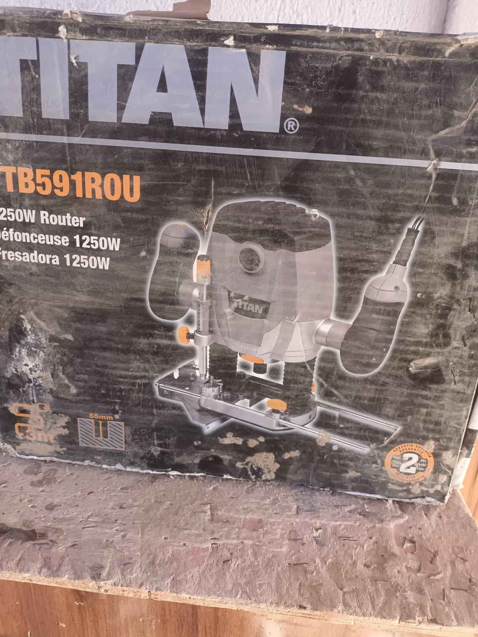 فريزة تيتان أوربي اصلي مو صيني *********** يوجد توصيل بغداد ومحافظات
