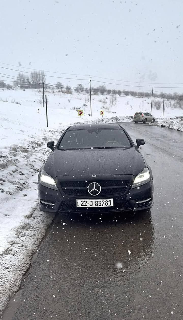 مرسيدس CLS2013
V8 Twinturbo
گير مكينة مكفول
قطعتين تبريد
فتحة سقف
مري شفط  
نقاط عمياء
كروز سرعة
رادارات 
حساسات امامية 
و خلفية و كاميرا
شفتات ستيرن
مقعد خلفي VIP
درگة AMG
كشنات جلد تدفئة تبريد امامي خلفي
تحكمات ستيرن
تحكمات كشنات  
خزن ذاكرة داخلي ٣ أوضاع
لدات داخلية بلادي
انارة ترحيب
سستم صوت harmin kardon
رادار تحديد مسار
دخول ذكي
197الف كم
صدر امامي و خلفي مكفول
حساس مطر
بعد السيارة بيها هواي مواصفات
جنطة تبديل بلادي و جاملغ خلفي بالعراق
السيارة وأرد الماني
***********
