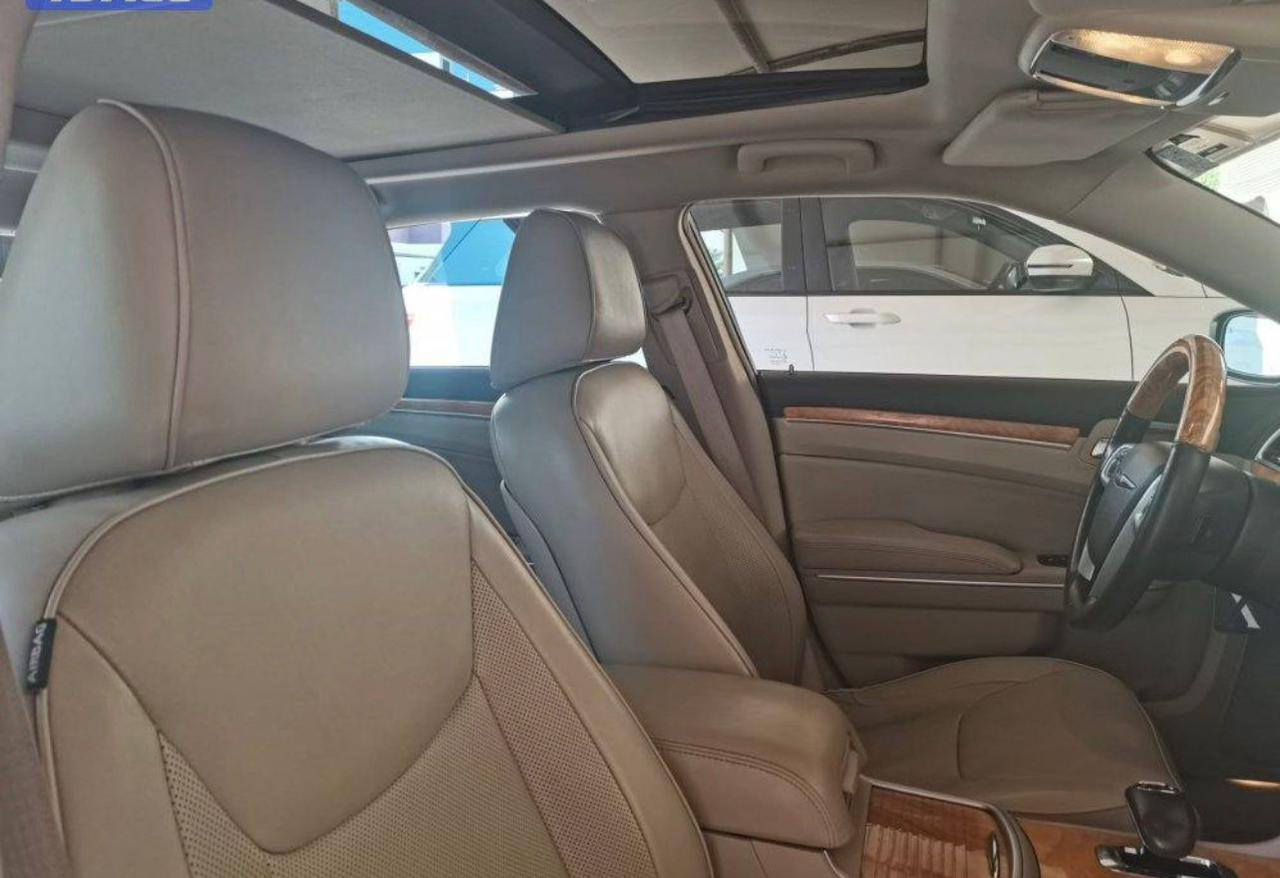 اوبامه C  14 خليجي فول مواصفات
ادوات ادوات حاويه..كفاله من الكص.

فول سلايت فتحه طكتين..

دواخل عسلي..

رادار امامي .تحديد مسار

رادار جانبي بالمري 

حساسات امامي خلفي 

تعتيم الجامات الجانبيه عند لاضائه 

هيتر بالمري.

تادفئه بالكشنان الامامه والخلفيه

تدفئه بالستيرن

تبريد بالكشنات ..

كلاص حار +بارد

برده خلفيه .

نضام صوت ستريو عازل الصوت.

ويل 20 تخم تاير جديد.

السياره جديده كافه ملحقات الشركه وياها من ادوات السلامه والكتلوكات وكارت الضمان السياره ممشه قليل .

العنوان بصره..

مكلف بنشر رقم صاحب السياره
للتصال .
***********
