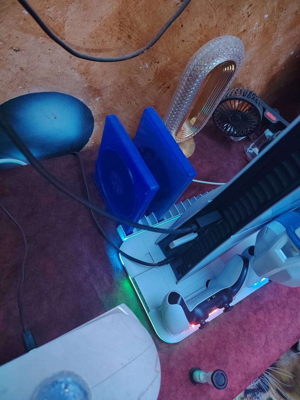 سلام عليكم
بلي 5 مستخدم للبيع  ps5  سلم

الذاكرة 1T 1024GB
البلي ويا سماعه سعرها 35 بلوتوث اصلي
يجي ويا ٥ أقراص باتمان جيتي أي ولبقيه بصوره كل قرص وسعره ونته أبو مصلحة وتعرف أسعار القراص 

ويوبي إس 1500 سعره 120ممستخدمات كلش قليل

ويا ستان وقاعدت شحن سعره 40

مع يدة جوستكين  اصليات سعر الجوستك 100

مستخدم قليل شهر ونصف ولبلي وحده ماخذه ب 750 الله شاهد وهذا كله ب 850 قفل حاجه تأخذها تترحم الوالديه

للاستفسار ***********

بغداد-الشعله-شارع أبو هاتو

سعر 850
