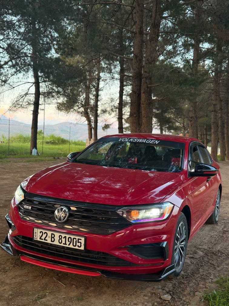 ____
🚗 للبيع او مراوسه
- فولكس واكن جيتا 
🔹 الموديل: 2021
🔹 اللون: [احمر 🍒] 
🔹 القير: أوتوماتيك
🔹 المحرك: 1.4 تيربو - 4 سلندر
🔹 الفئة: [S]
🔹ماشية 83 الف ميل
🔹 المواصفات:
 •لابت ليد متحرك gli 
 •كت كامل gli 
 •عطار كاربون فايبر اصلي 
 • تحكم ستيرن
 • شاشة لمس كاربلاي
 • كاميرا خلفية
 • رادار امامي
 • تبريد شرط

✅حادث ربع بونيد وجامرلغ وربع باب
✅ السيارة بحالة جيدة من الداخل والخارج
✅ استخدام شخصي 
🌹رقم اربيل سنويه جديد باسمي
💯بطاقه بانزين موجود 

💰 السعر 127$ ومجال رجاء بس شراي يخابر

📞 للتواصل والاستفسار: 
***********☎whatsap
***********☎
📍 الموقع: [كركوك/

⸻ كركوك, العراق
