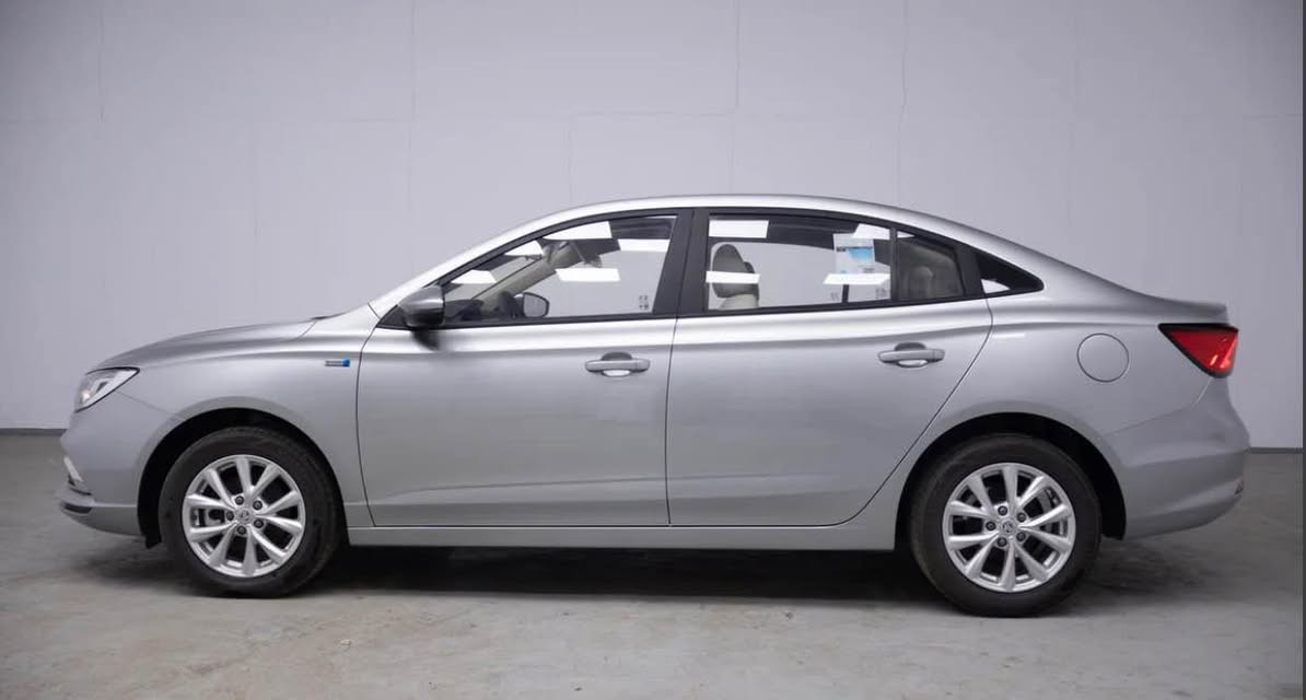 MG 5 2024 standart plus 
ام جى ستاندرت بلاس شااشە گەورە کامیرە تەحکومات و ڤۆلیۆمی سوکان بێ سبوغ بێ لێدان 2024 سفری شریکەی هەولێر رەقەم هەولێرە تەنها 21000 رۆیشتیە 
*********** أربيل, العراق
